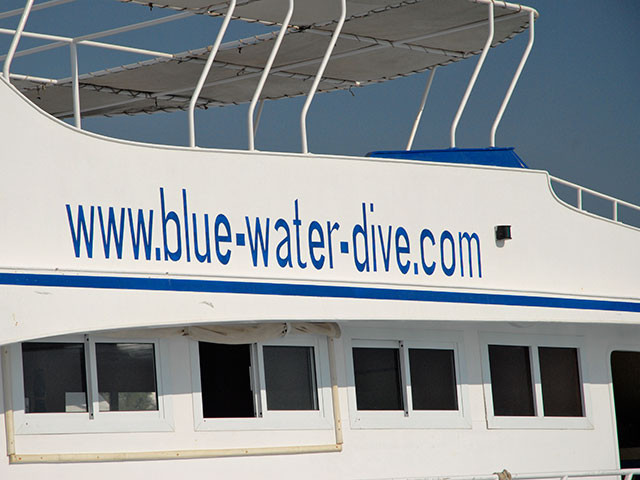 Blue Water Dive Resort