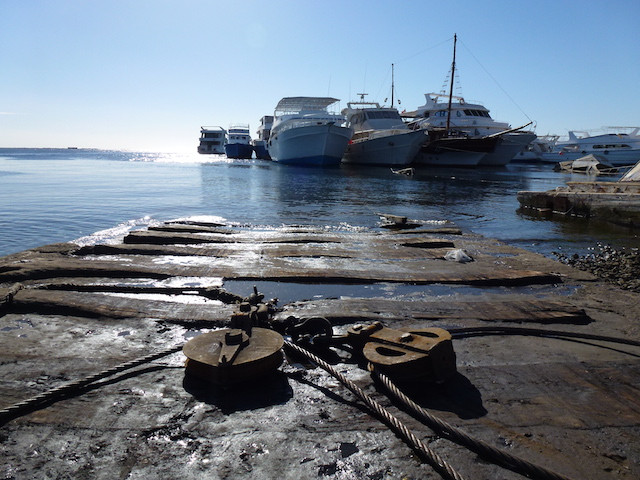Stahlseile mit Schlössern